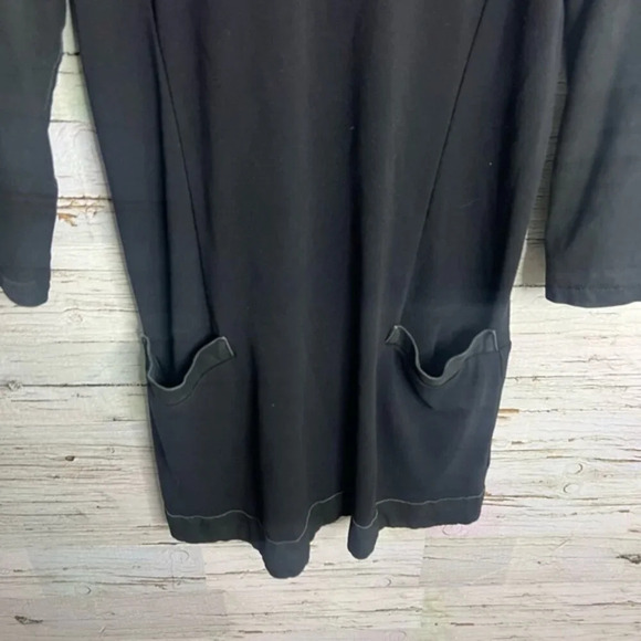 Theory black long sleeve mini dress with pockets size  medium - Picture 2 of 10